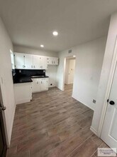 203 McGregor St in Harlingen, TX - Building Photo - Building Photo