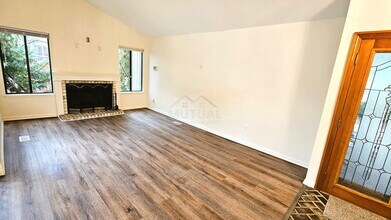 5231 Bantry Dr in West Bloomfield Township, MI - Building Photo - Building Photo