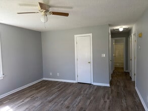 615 Taylor Dr in Rocky Mount, NC - Building Photo - Building Photo