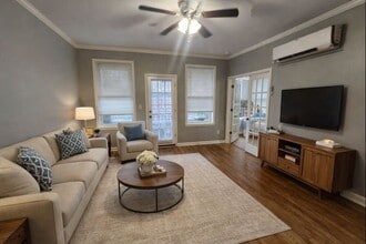 Overton Place in Memphis, TN - Building Photo - Building Photo