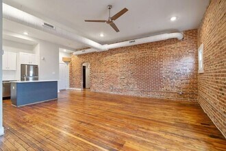 3233 O'Donnell St in Baltimore, MD - Building Photo - Building Photo