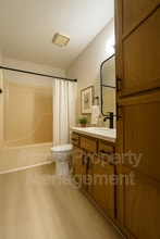 515 W Saunders Ave in Lincoln, NE - Building Photo - Building Photo