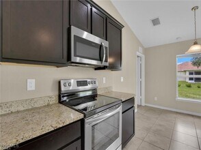 1700 NE 5th Pl in Cape Coral, FL - Building Photo - Building Photo