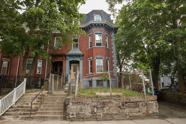 property at 43 Clifford St