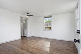 2228 SW Grand Blvd in Oklahoma City, OK - Building Photo - Building Photo