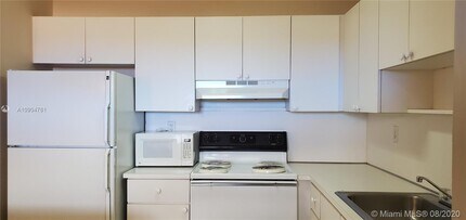 10735 SW 3rd St in Miami, FL - Building Photo - Building Photo