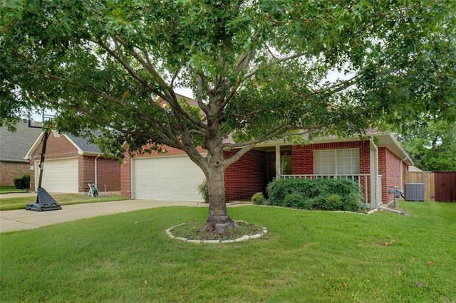 6413 Eagle Creek Dr in Flower Mound, TX - Building Photo - Building Photo