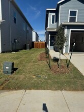 12169 Steeplechase Dr in Aubrey, TX - Foto de edificio - Building Photo