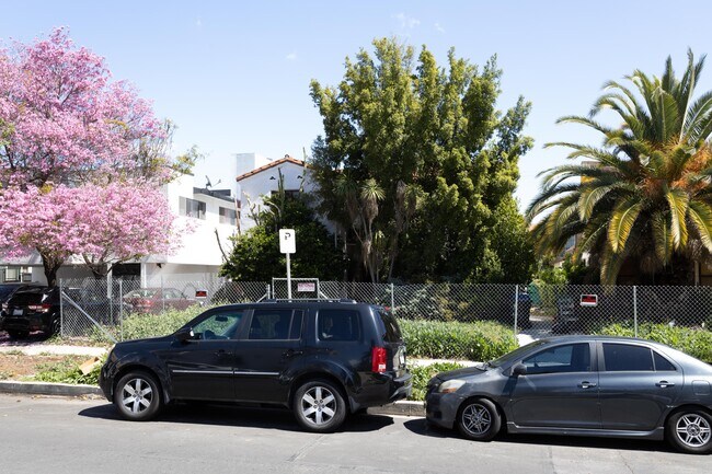 1442 S Bedford St in Los Angeles, CA - Building Photo - Building Photo