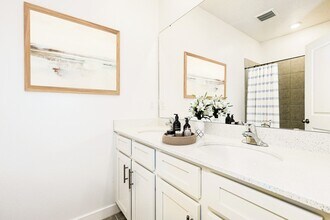 1531 Tristar Dr, Unit 6-023 in Plant City, FL - Building Photo - Building Photo