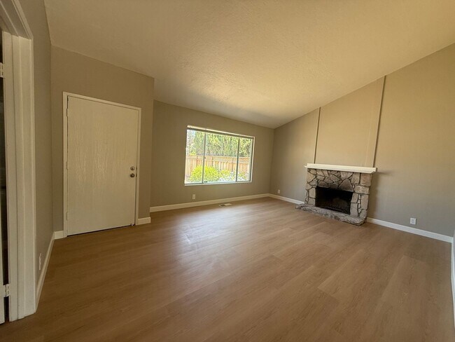 5724 Sagewell Way in San Jose, CA - Building Photo - Building Photo