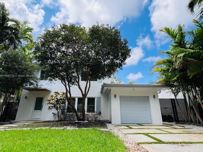 property at 417 Aledo Ave