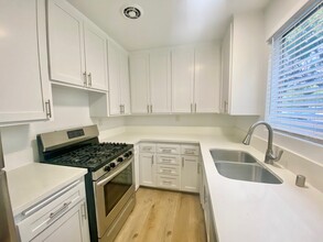 1101 Lincoln Blvd, Unit 1B in Santa Monica, CA - Foto de edificio - Building Photo