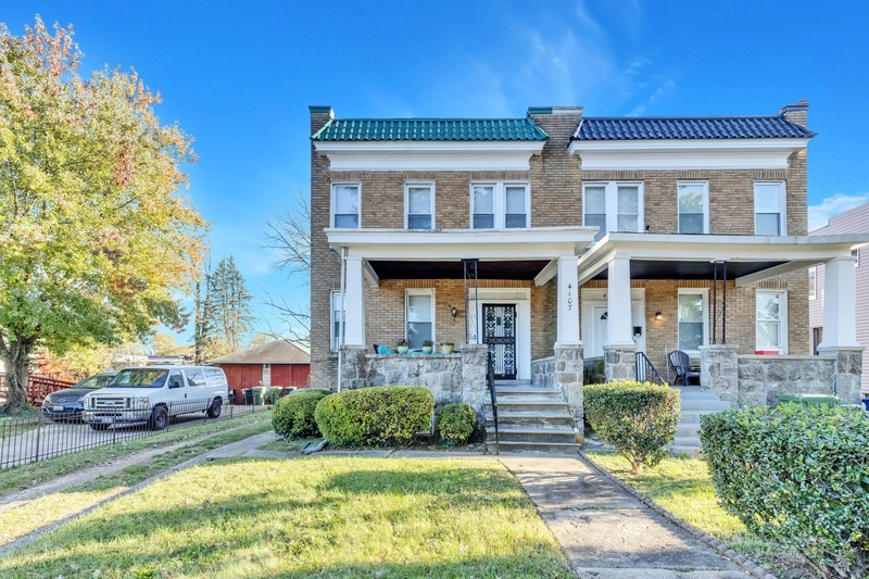 4107 W Forest Park Ave in Baltimore, MD - Building Photo