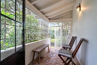 9550 NW 1st Ave in Miami Shores, FL - Building Photo - Building Photo