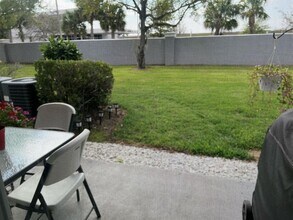 9456 Flowering Cottonwood Rd in Orlando, FL - Building Photo - Building Photo