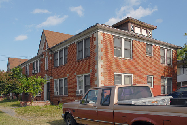 1901 Isabella St in Houston, TX - Foto de edificio - Building Photo