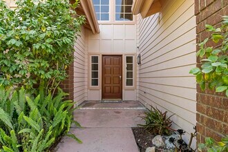 4485 Sunset Bluffs Way in San Diego, CA - Building Photo - Building Photo