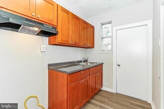 2514 Hobson St in Philadelphia, PA - Building Photo - Building Photo