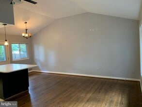4613 Wissahican Ave in Rockville, MD - Building Photo - Building Photo