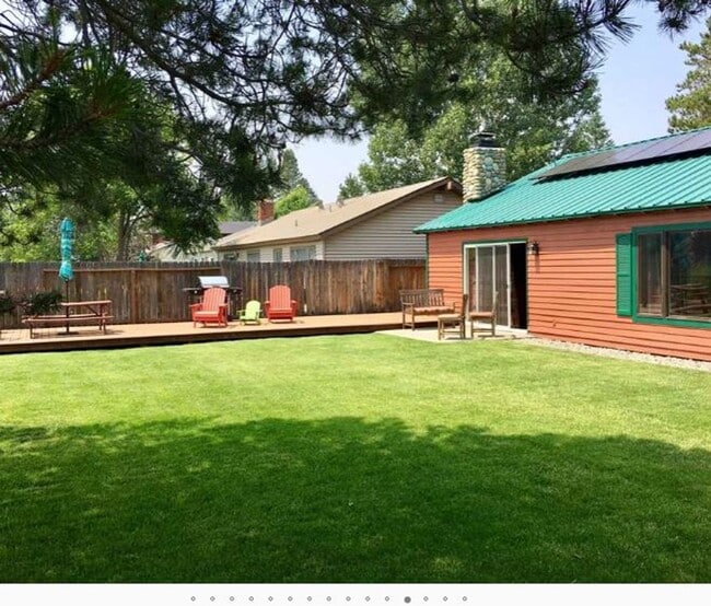 property at 2214 Venice Dr
