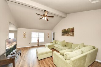 5623 Straight Way in Houston, TX - Building Photo - Building Photo