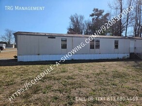 221 Riggs Rd in Hubert, NC - Building Photo - Building Photo