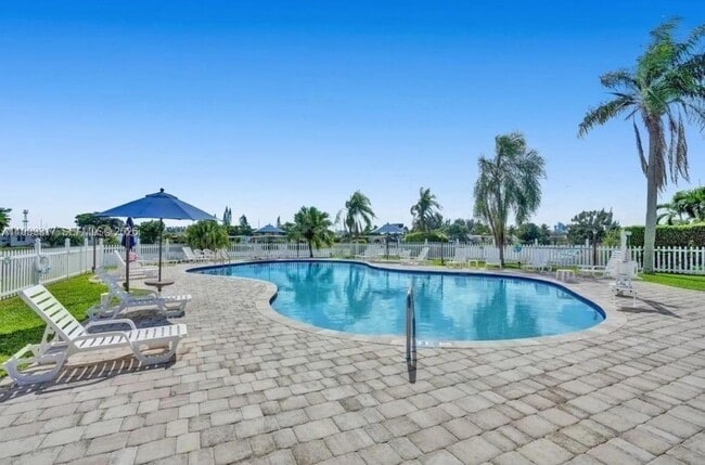 property at 5251 SW 29th St