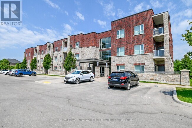 529 S Pelham Rd in Welland, ON - Building Photo - Building Photo