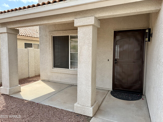 4301 E Graythorn Ave in Phoenix, AZ - Building Photo - Building Photo