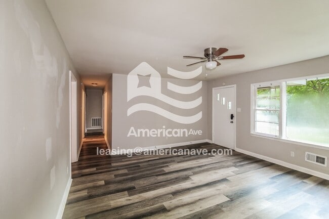 215 Knodishall Dr in Warner Robins, GA - Building Photo - Building Photo