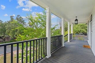 2417 Euclid Ave in Austin, TX - Building Photo - Building Photo