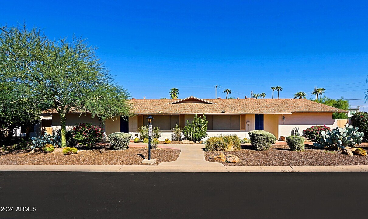 6203 N 12th Pl-Unit -2 in Phoenix, AZ - Foto de edificio