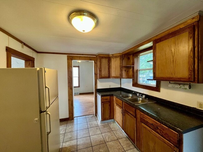 property at 1419 Upland Ave