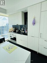 1-5301 Bloor St E in Toronto, ON - Building Photo - Building Photo