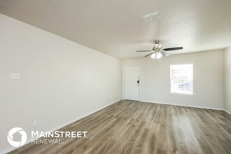 6726 Sabinal in San Antonio, TX - Building Photo - Building Photo