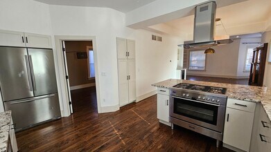 2273 Dexter St in Denver, CO - Building Photo - Building Photo