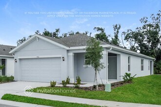 7988 Majestic Palms Ct in Venice, FL - Building Photo - Building Photo