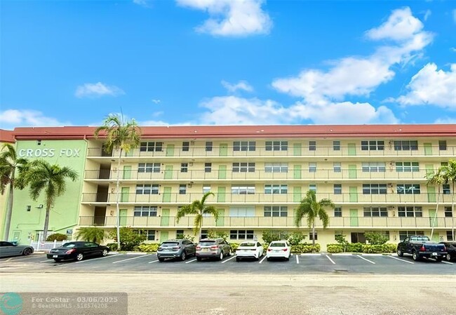 5300 NE 24th Terrace in Fort Lauderdale, FL - Building Photo - Building Photo