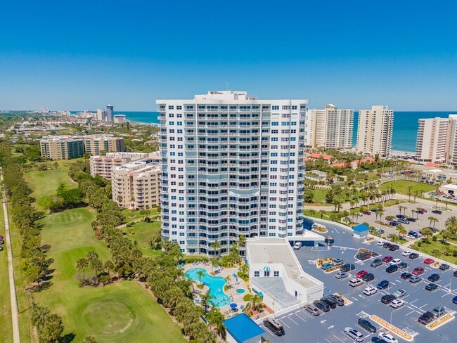 2 Oceans W Blvd in Daytona Beach Shores, FL - Building Photo - Building Photo