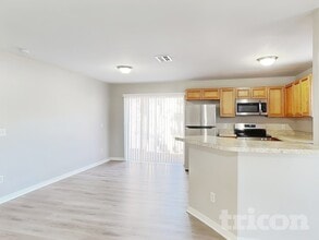 8312 N Orangeview Ave in Tampa, FL - Building Photo - Building Photo