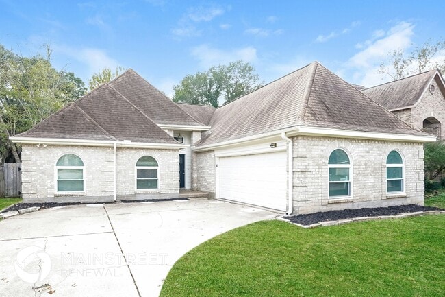 property at 15619 Fern Ridge Dr