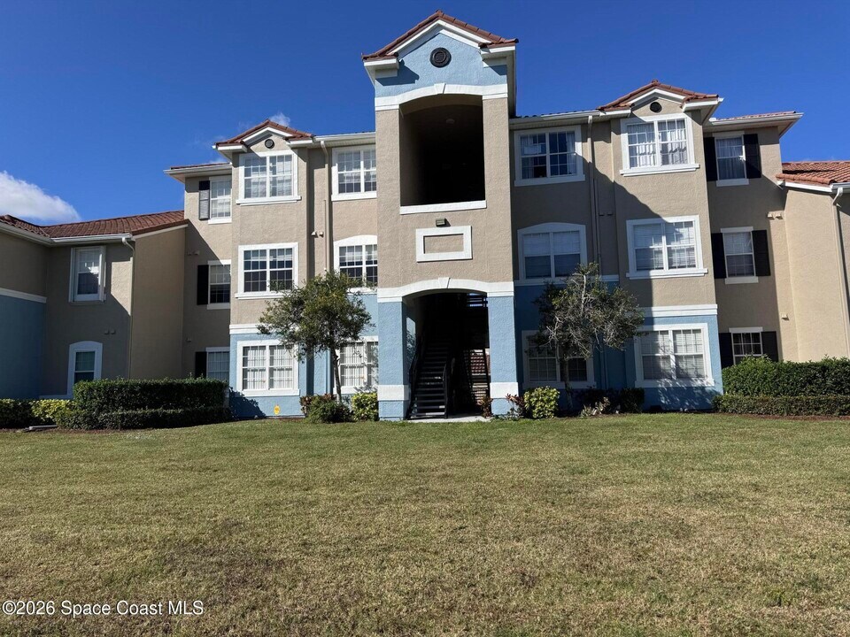 1777 Sophias Dr in Melbourne, FL - Building Photo