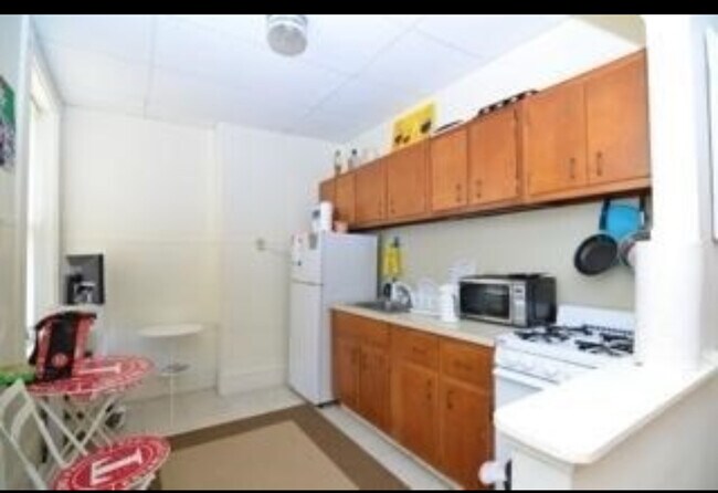 19 Fayette St, Unit 4L in Boston, MA - Foto de edificio - Building Photo