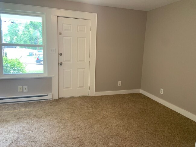 3461 Sunnycrest Ave in Greensboro, NC - Building Photo - Building Photo