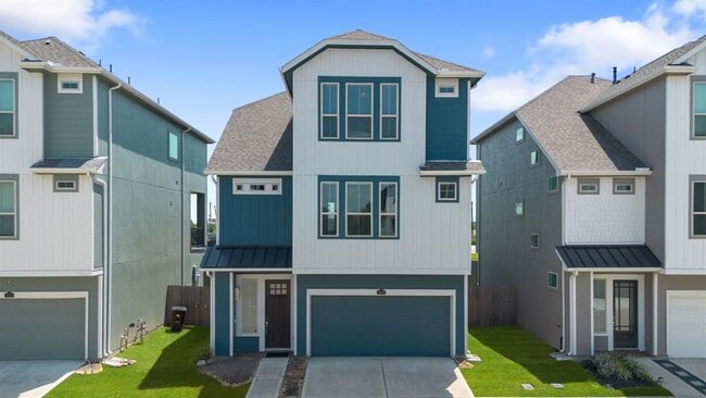 property at 11909 Eastgrove Park Way