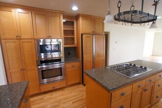 1715 Grizilo Dr in San Jose, CA - Building Photo - Building Photo