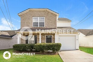 2815 Creekbend Dr in Nashville, TN - Building Photo