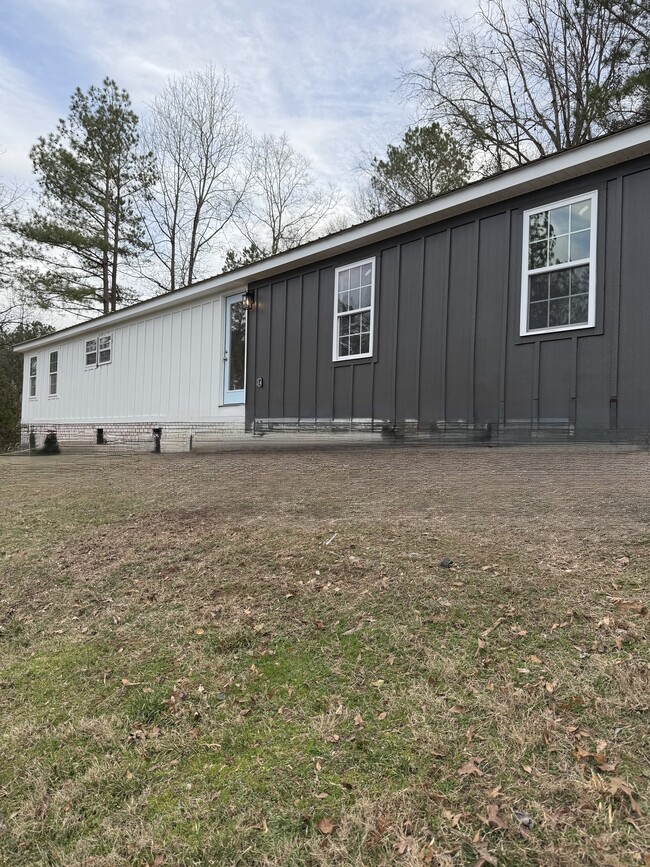 152 Webb Heights Cir in Seneca, SC - Building Photo - Building Photo