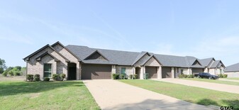 11170 County Rd 167 in Tyler, TX - Building Photo